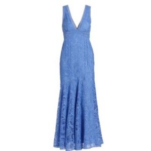 Size 6. Monique LHUILLIER -Elegant Blue Lace Dress.